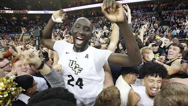 tacko-fall-height-tallest-player-ucf-march-madness.jpg